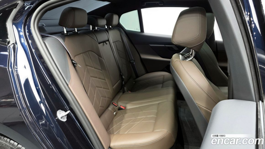 BMW 5-Series 520i Special Edition, 2025