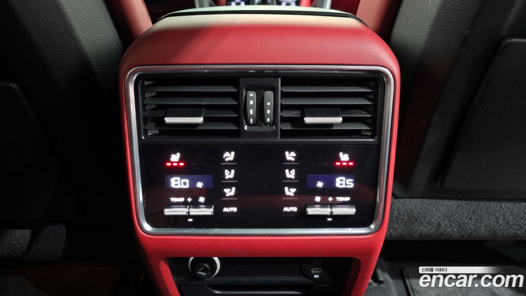 Porsche Cayenne 4.0 Turbo, 2022