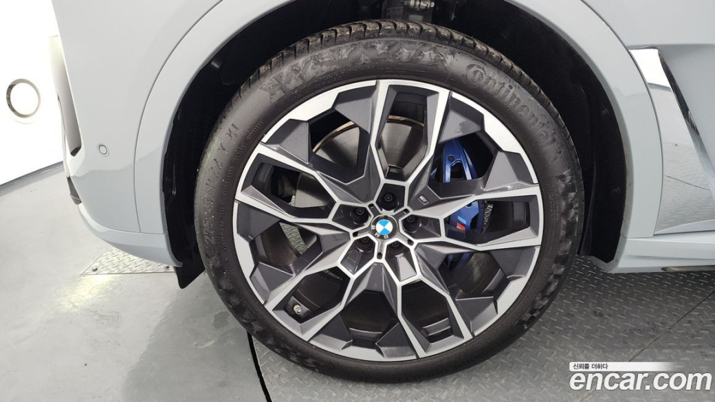 BMW X7 xDrive 40i M Sport 6STR, 2024