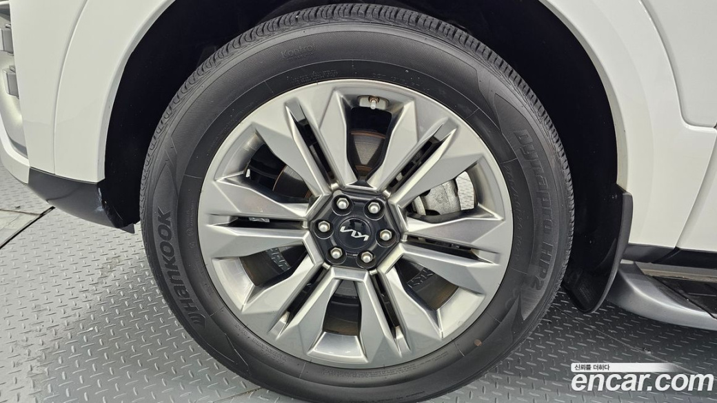 Kia Mohave Diesel 3.0 4WD 6-Seater, 2023