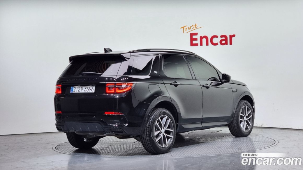 Land Rover Discovery Sport P250 Dynamic SE, 2024