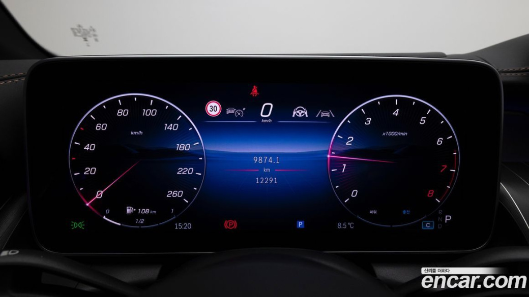 Mercedes-Benz GLC-Class GLC300 4MATIC AMG Line, 2025