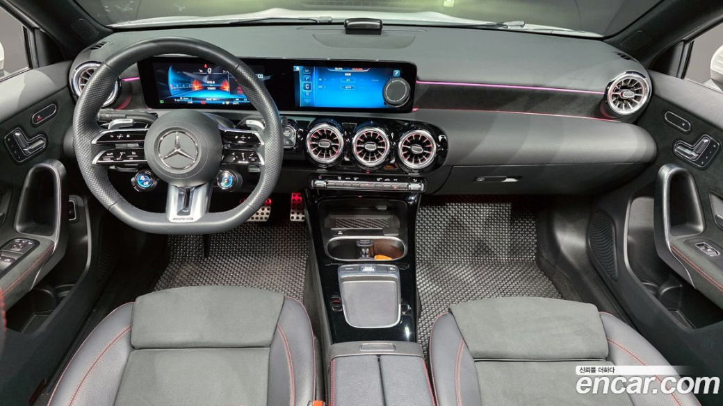 Mercedes-Benz A-Class AMG A35 4MATIC Sedan, 2024