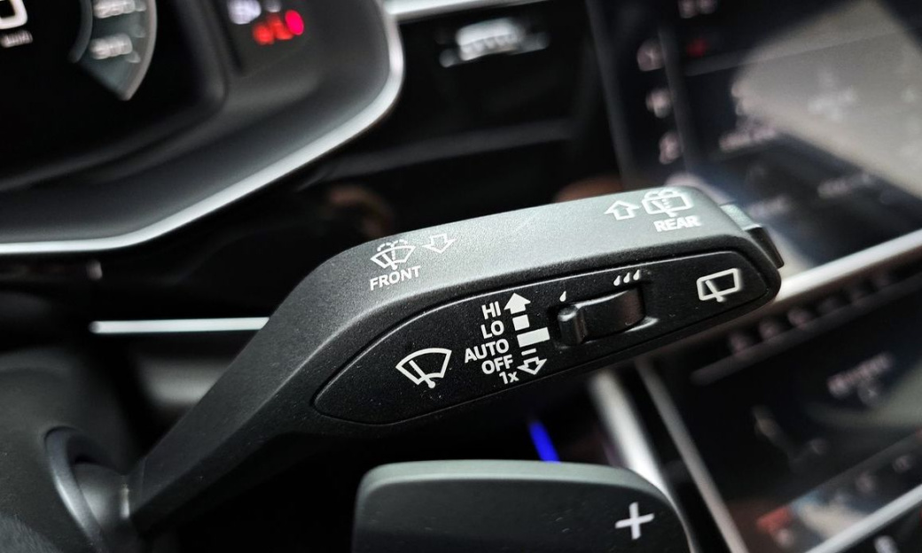 Audi Q7 45 TDI Quattro Premium, 2021