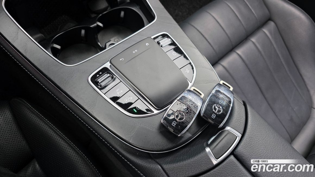 Mercedes-Benz E-Class E300d 4MATIC Coupe, 2022