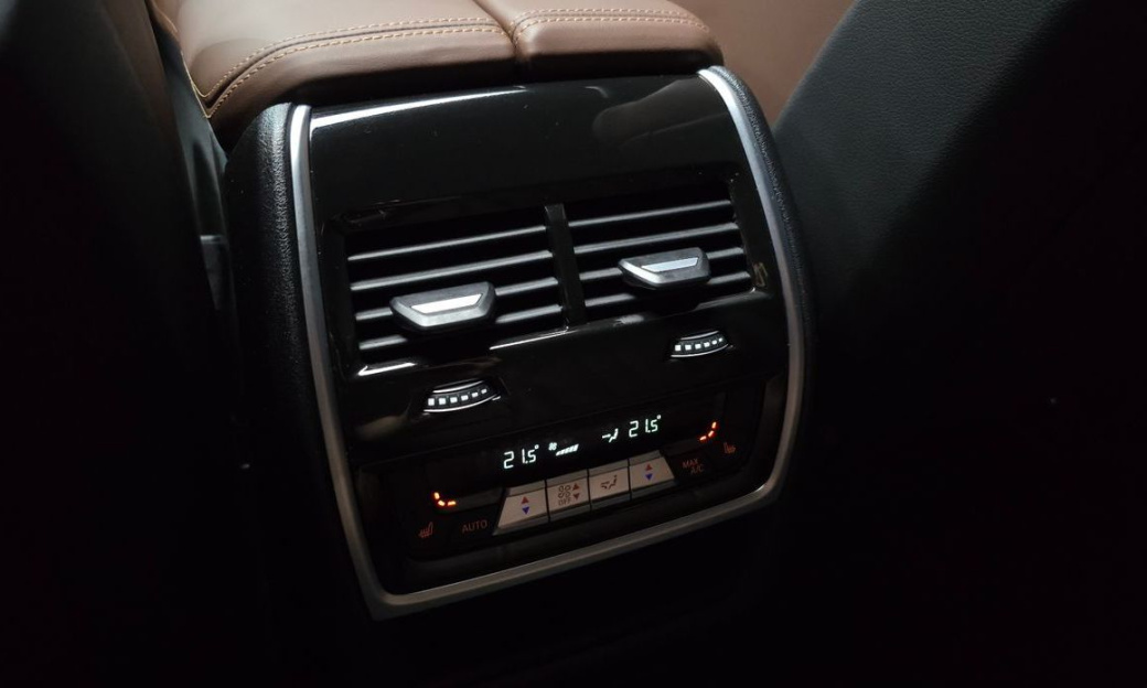 BMW X6 xDrive40i M Sport, 2022
