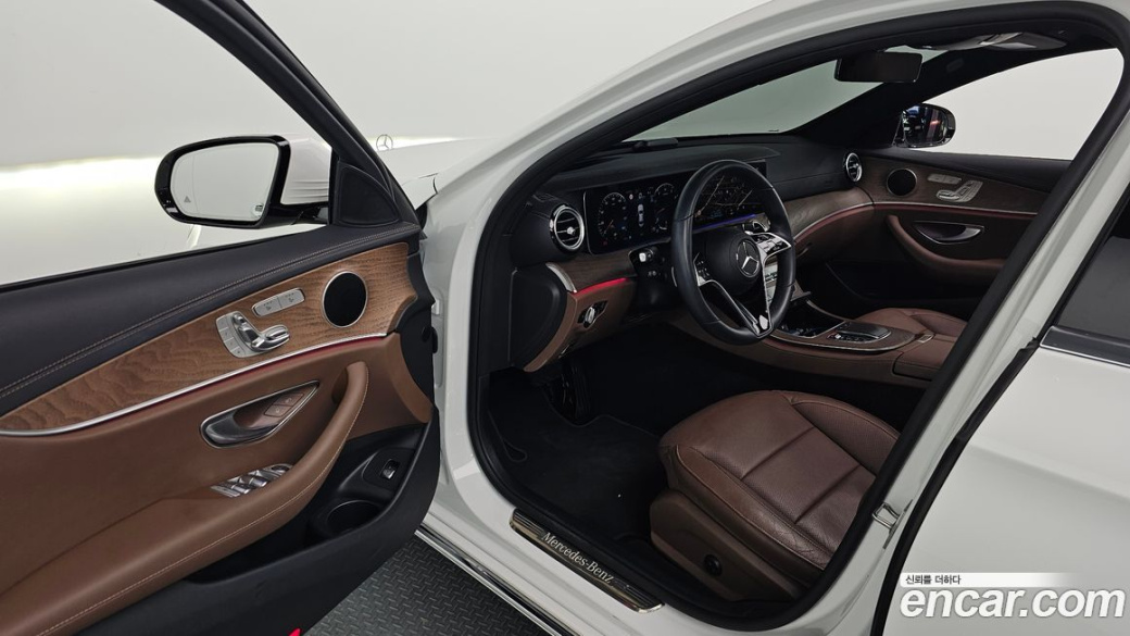 Mercedes-Benz E-Class E250 Exclusive, 2023