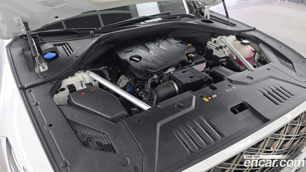 Genesis GV70 2.5T Gasoline 2WD, 2025