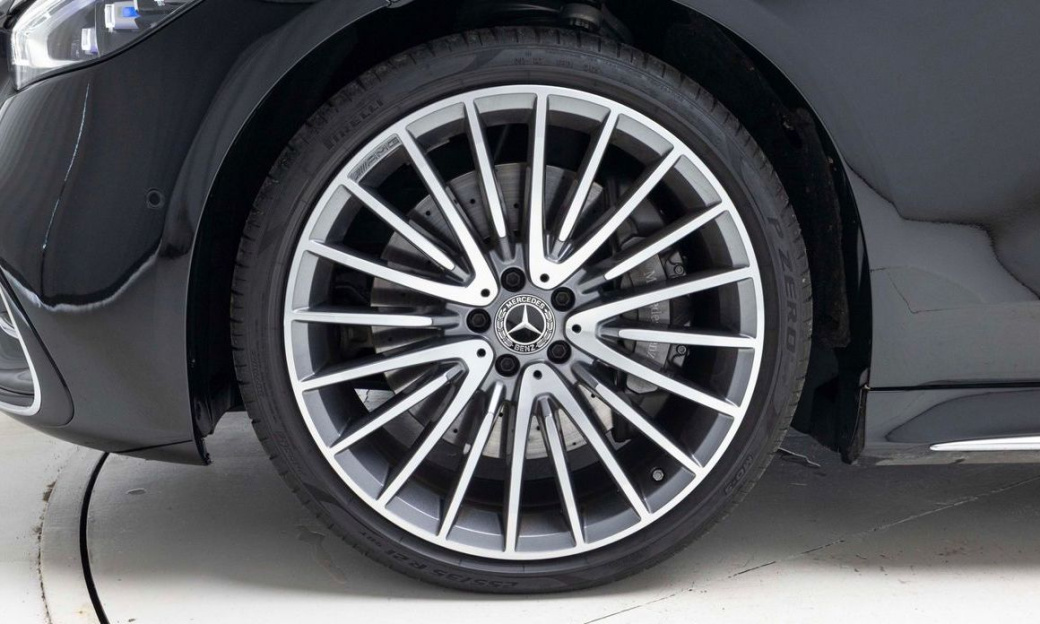 Mercedes-Benz S-Class S500 4MATIC, 2026