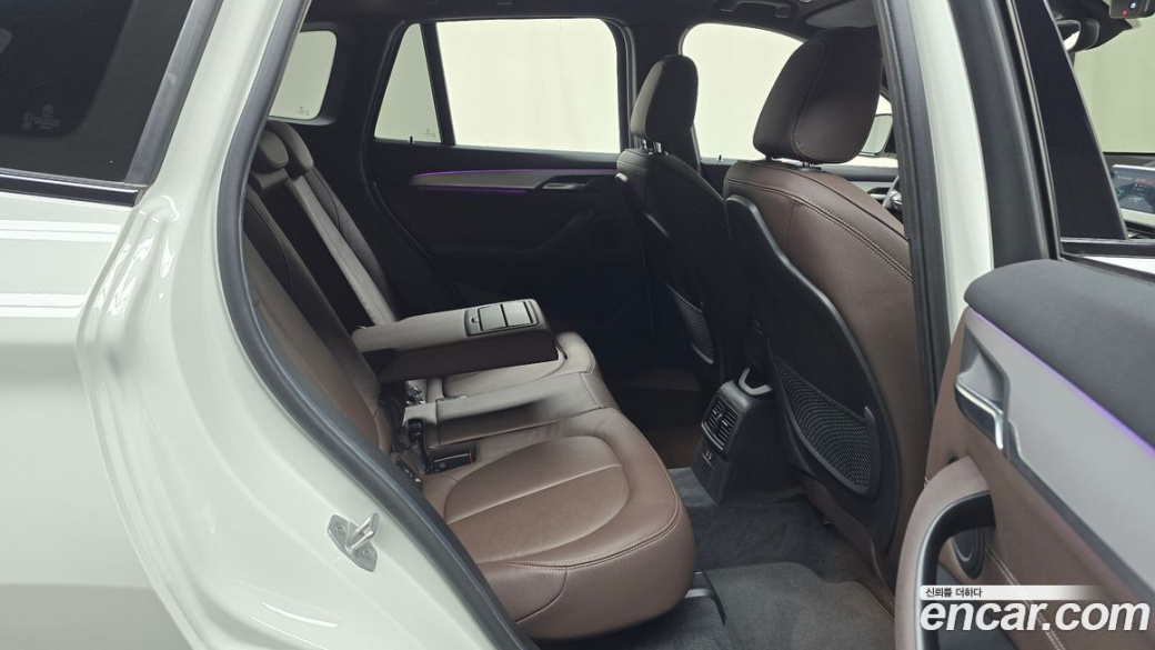 BMW X1 xDrive 20i M Sport, 2022
