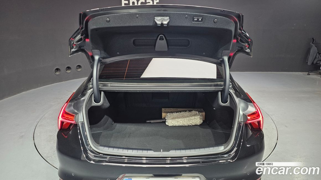 Kia K8 2.5 Gasoline 2WD, 2023