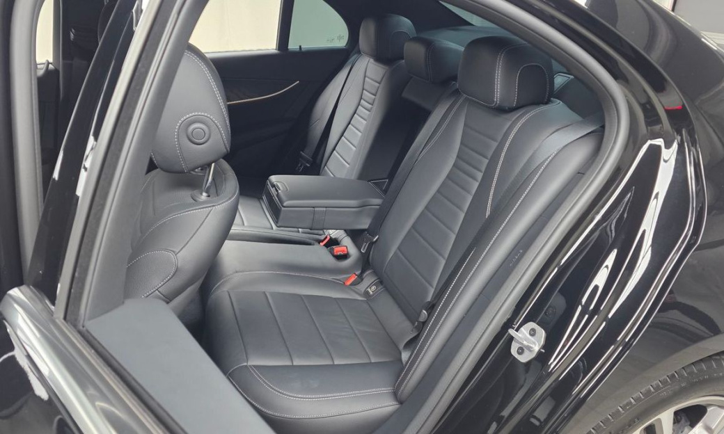 Mercedes-Benz E-Class E250 Avantgarde, 2023