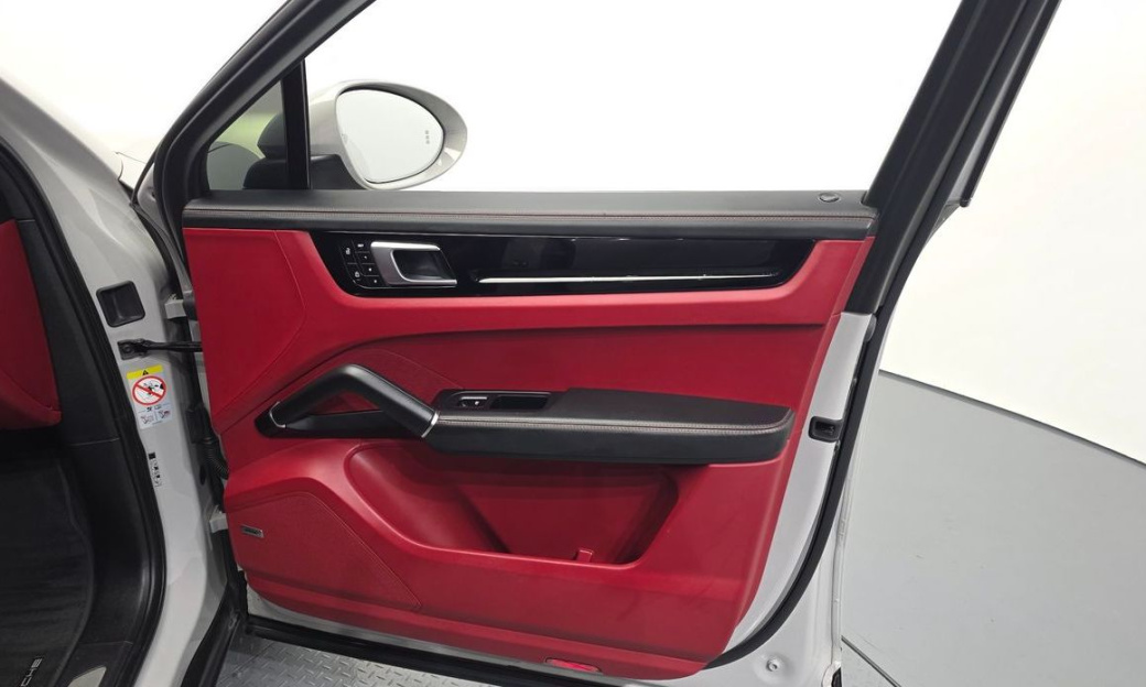 Porsche Cayenne 3.0 Coupe, 2022