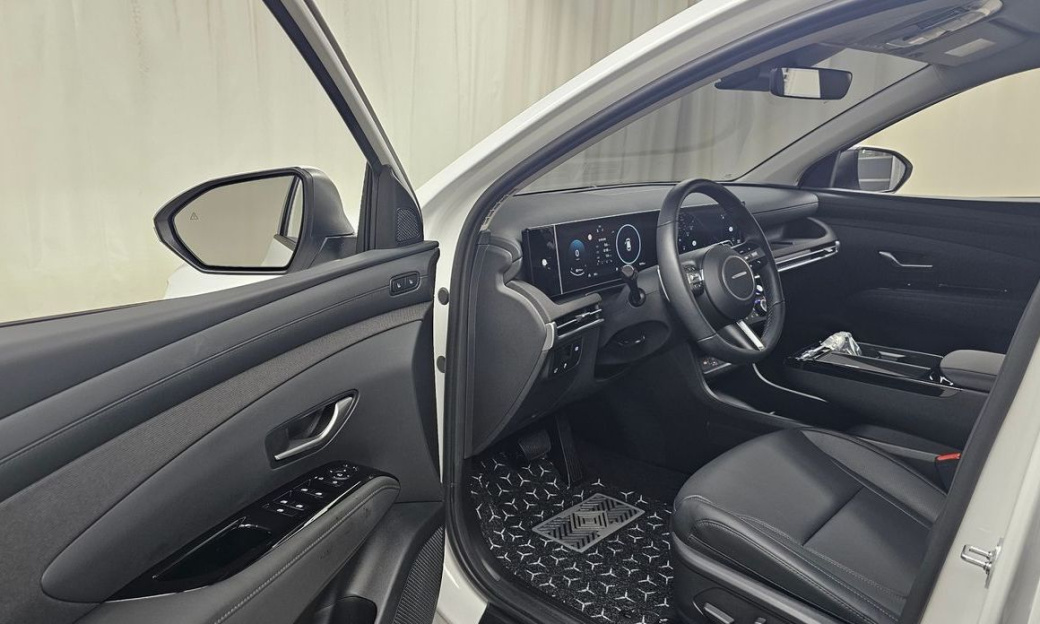 Hyundai Tucson Gasoline 1.6 Turbo 2WD, 2024