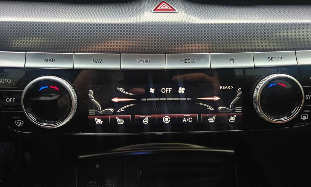 Genesis G80 Gasoline 2.5 Turbo AWD, 2022