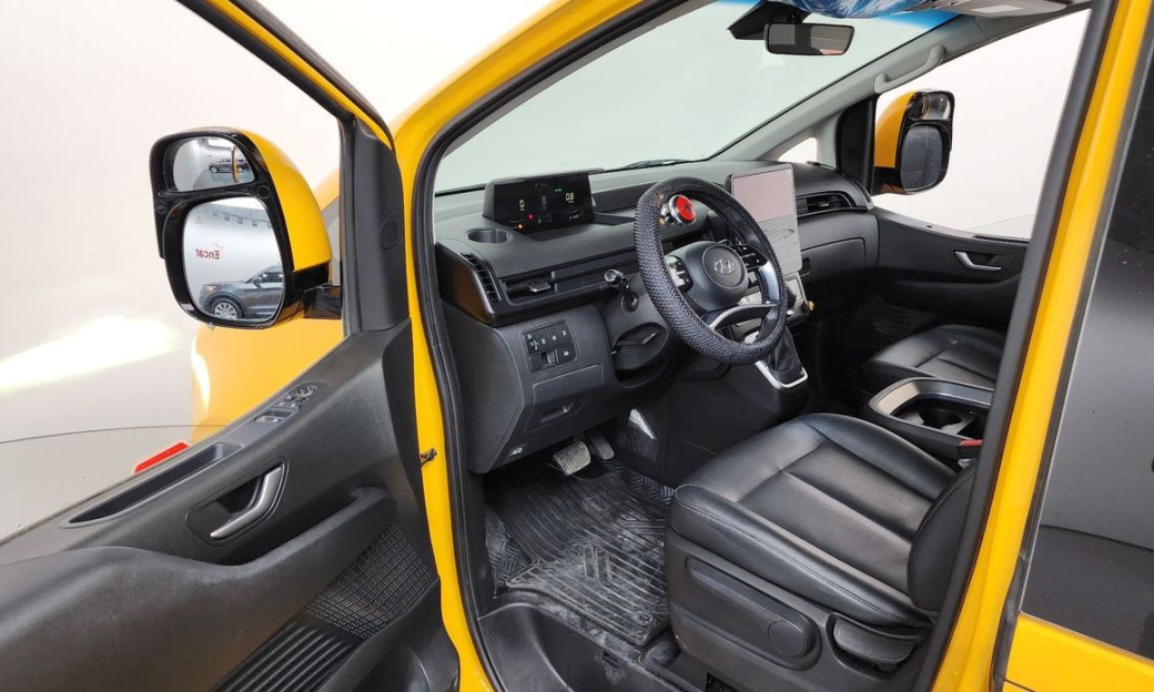 Hyundai Staria 2WD Kinder Safety Car, 2023