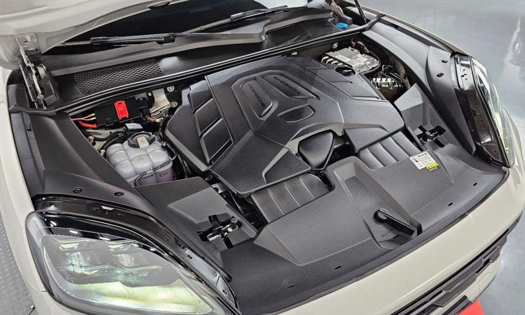 Porsche Cayenne 3.0 Coupe, 2024