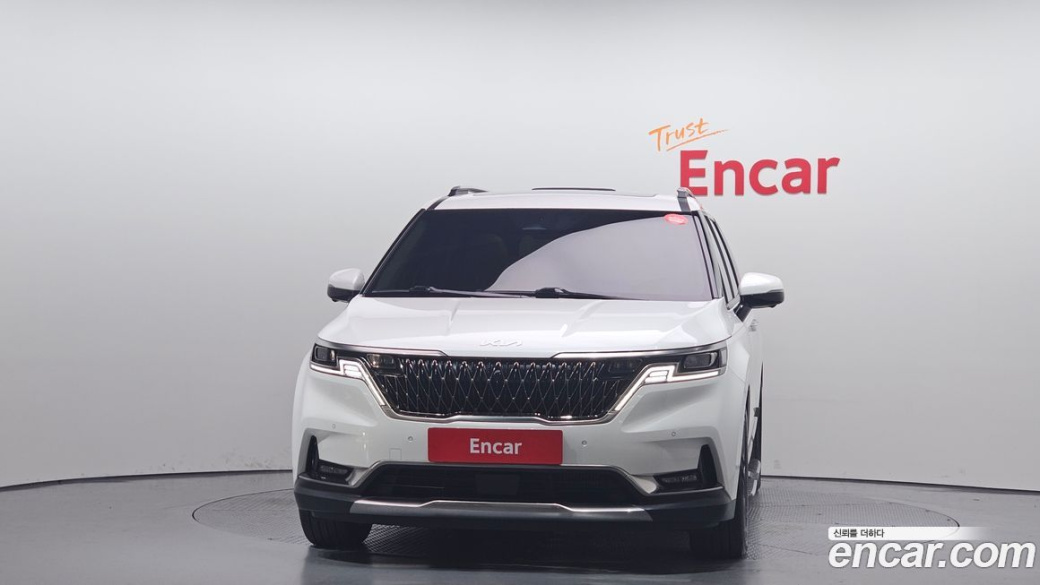 Kia Carnival 9-Seater Signature, 2023