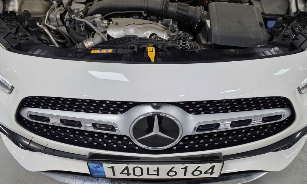 Mercedes-Benz GLA-Class GLA250 4MATIC, 2023