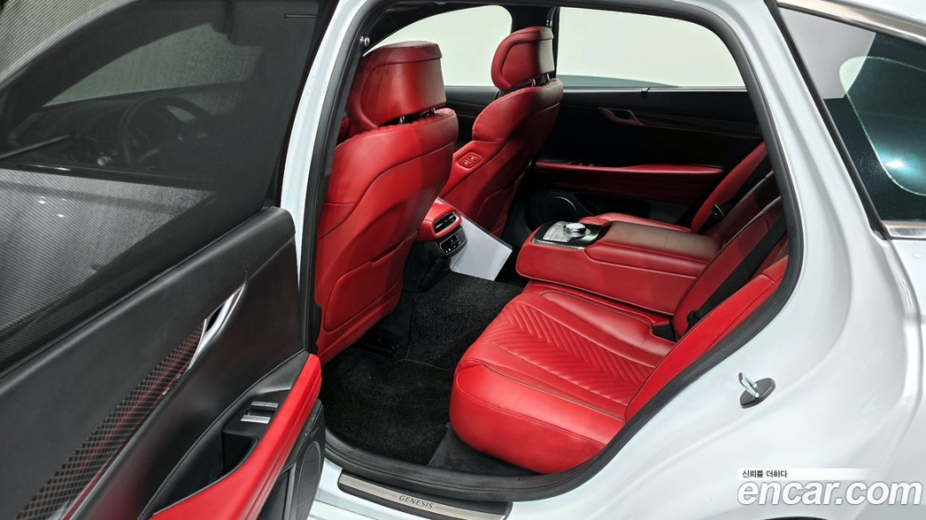 Genesis G80 Gasoline 2.5 Turbo AWD, 2023