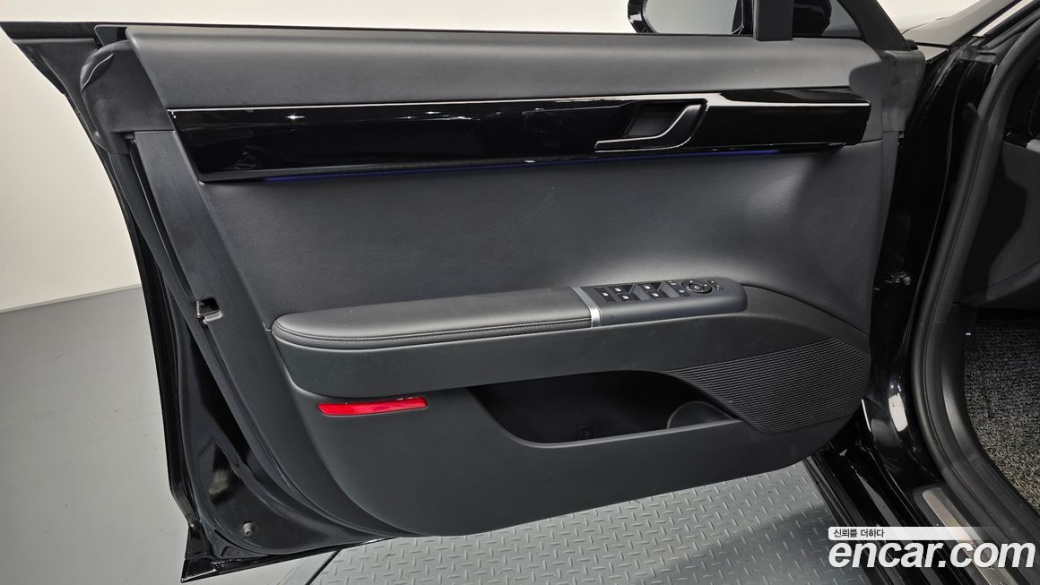 Hyundai Grandeur 2,5 Gasoline 2WD, 2023