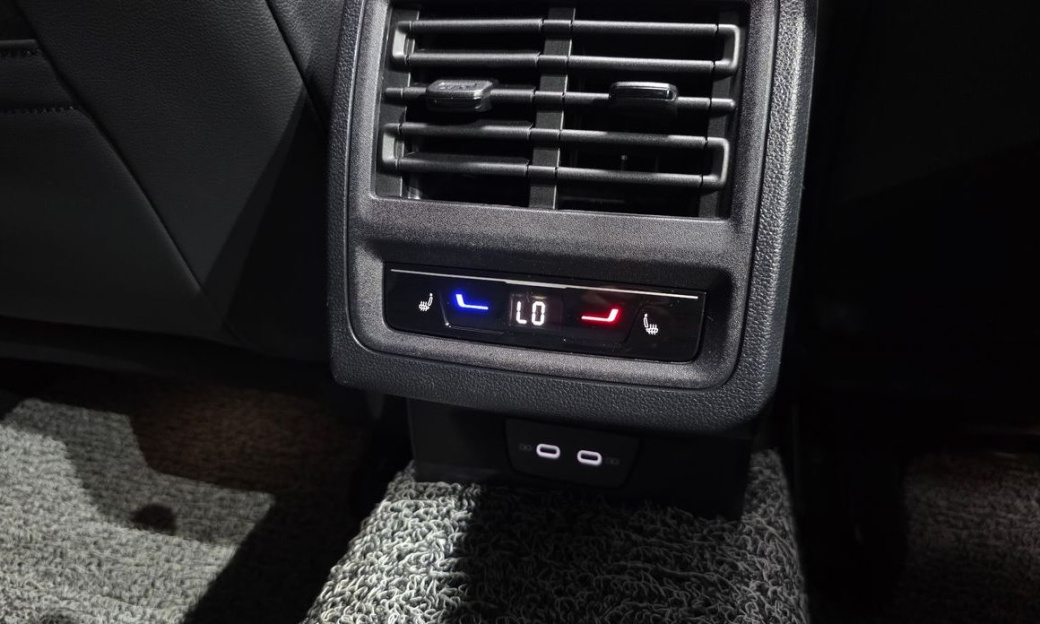 Volkswagen Golf 2.0 GTI, 2024