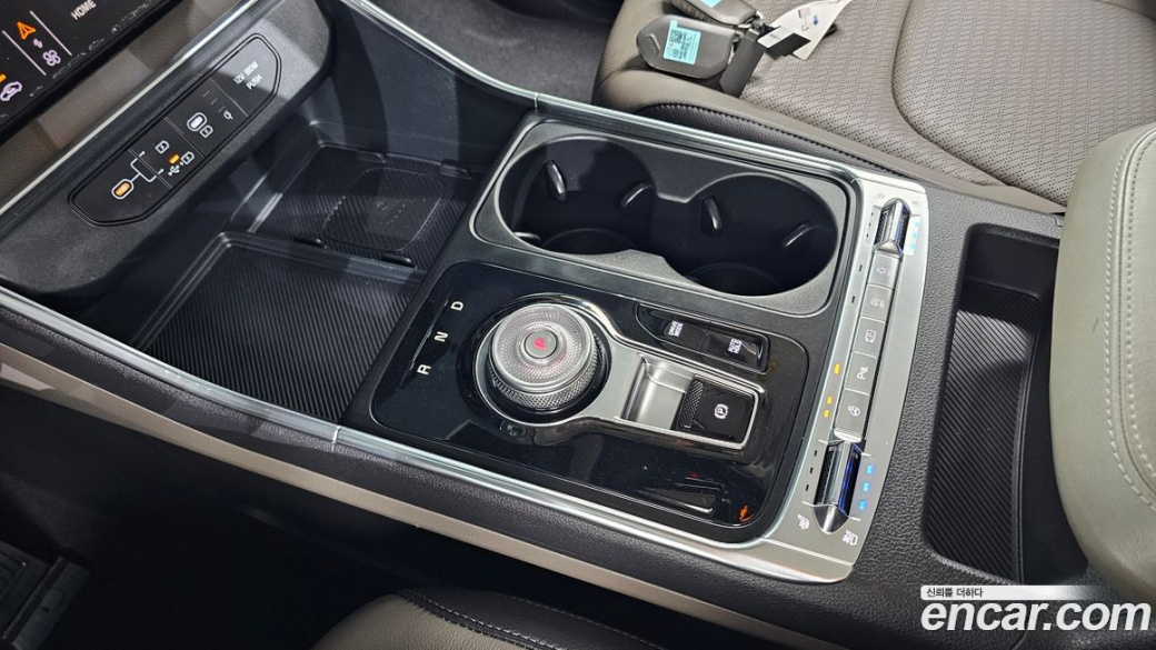 Kia Carnival 9-Seater Noblesse, 2025