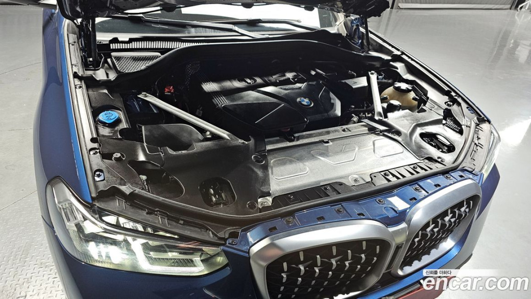 BMW X4 xDrive20i xLine, 2023