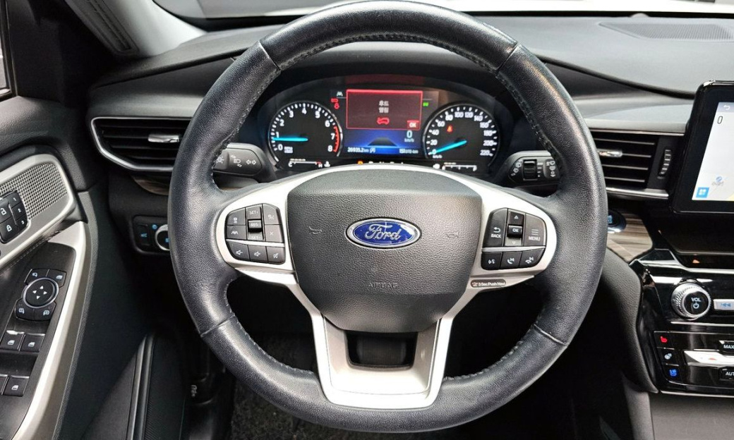Ford Explorer 2.3 LimIted 4WD, 2022