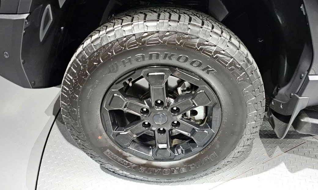 Kia Tasman 2.5T Gasoline 4WD, 2026