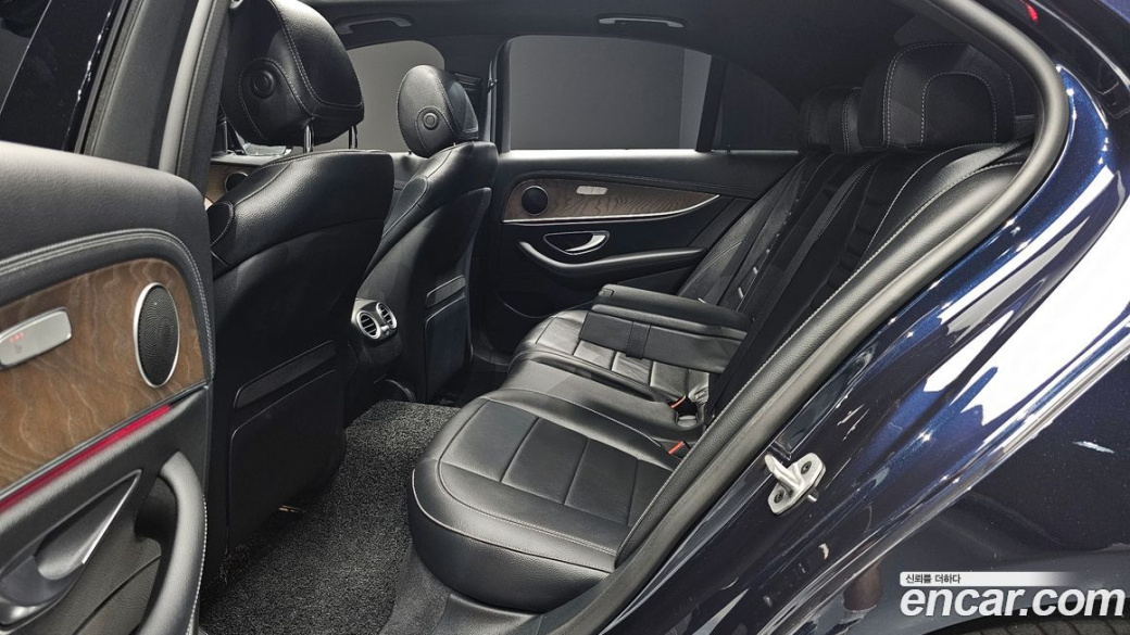 Mercedes-Benz E-Class E250 Exclusive, 2022