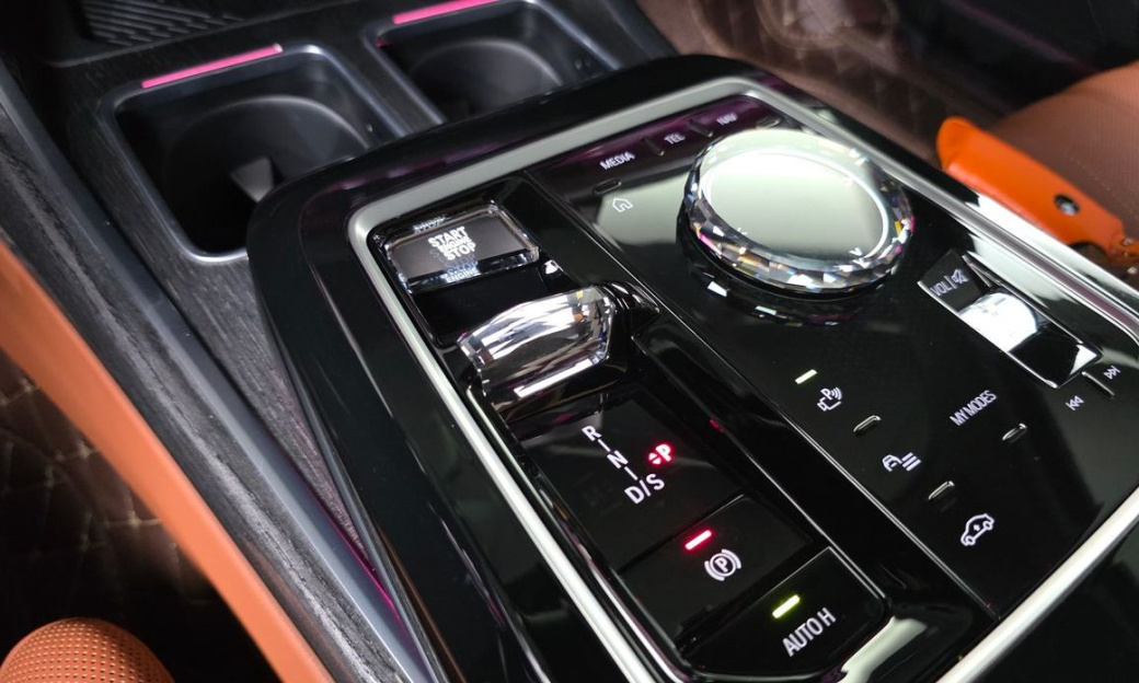 BMW 7-Series 740i xDrive M Sport, 2024