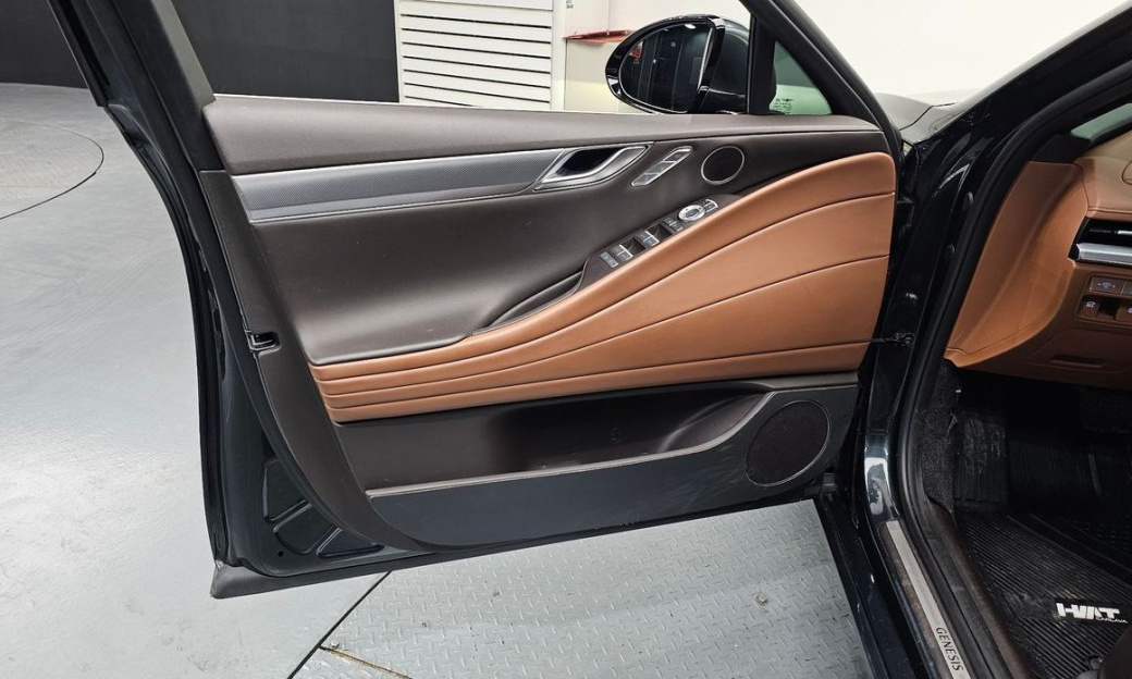 Genesis G80 Gasoline 2.5 Turbo AWD, 2023