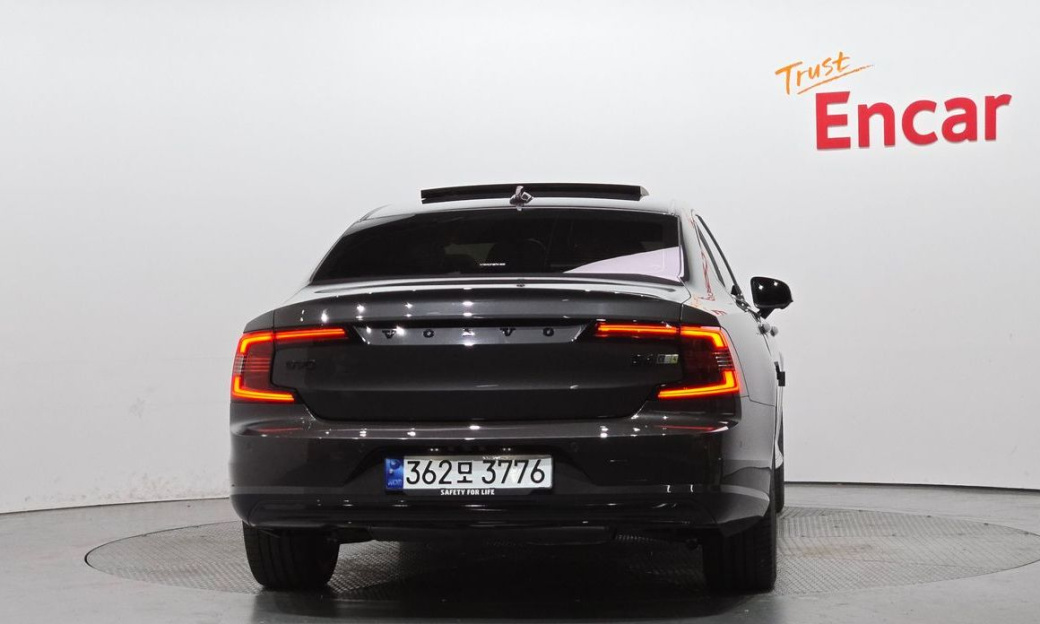 Volvo S90 B6 AWD Ultra Bright, 2025
