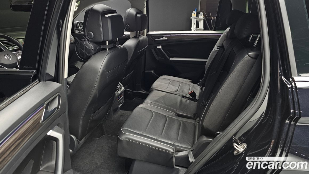 Volkswagen Tiguan 2.0 TSI Prestige, 2023