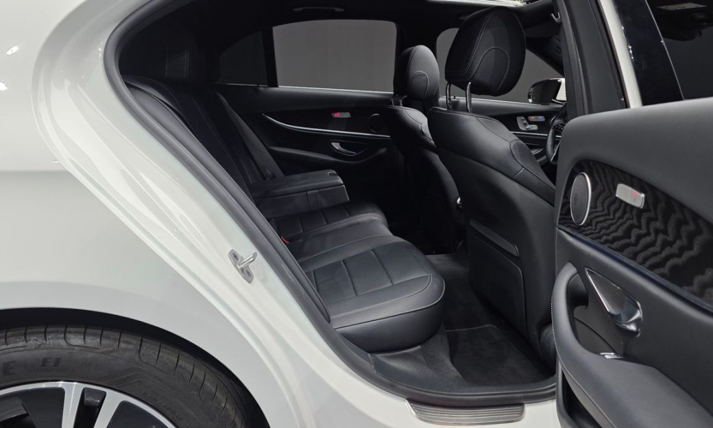 Mercedes-Benz E-Class E250 Avantgarde, 2022