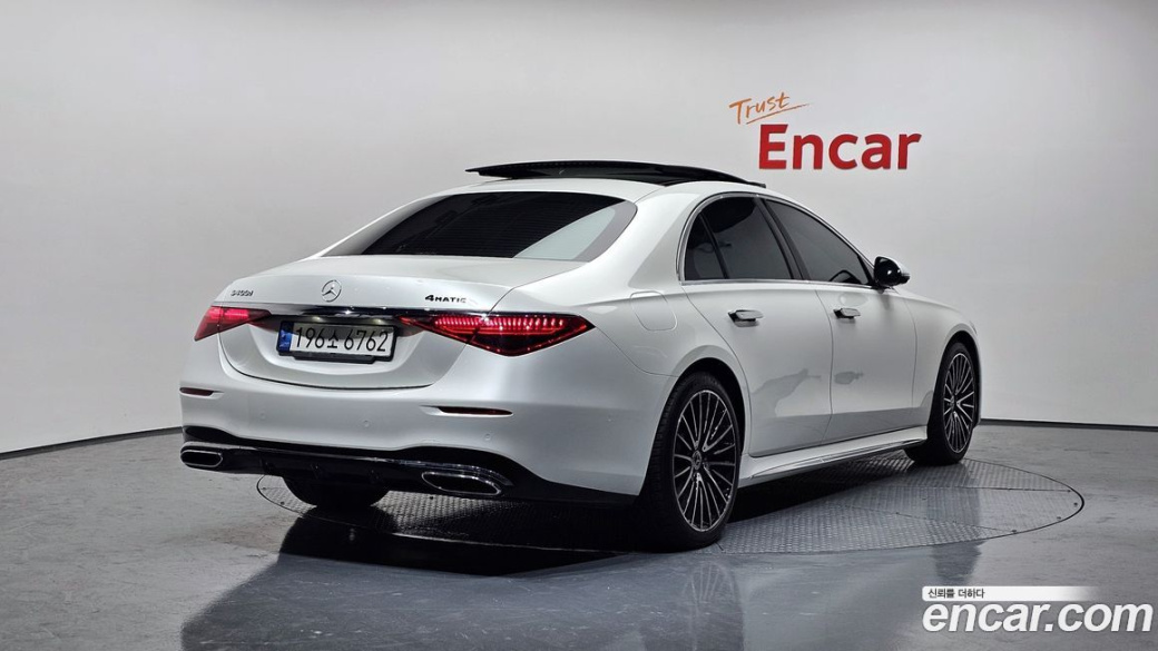 Mercedes-Benz S-Class S400 d 4MATIC, 2022
