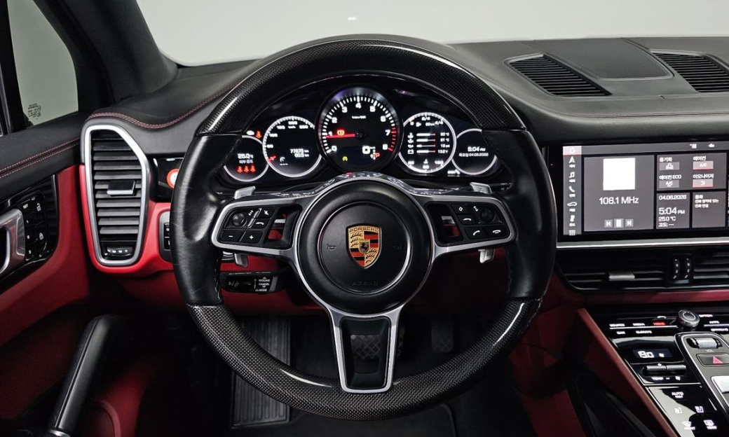 Porsche Cayenne 3.0, 2021