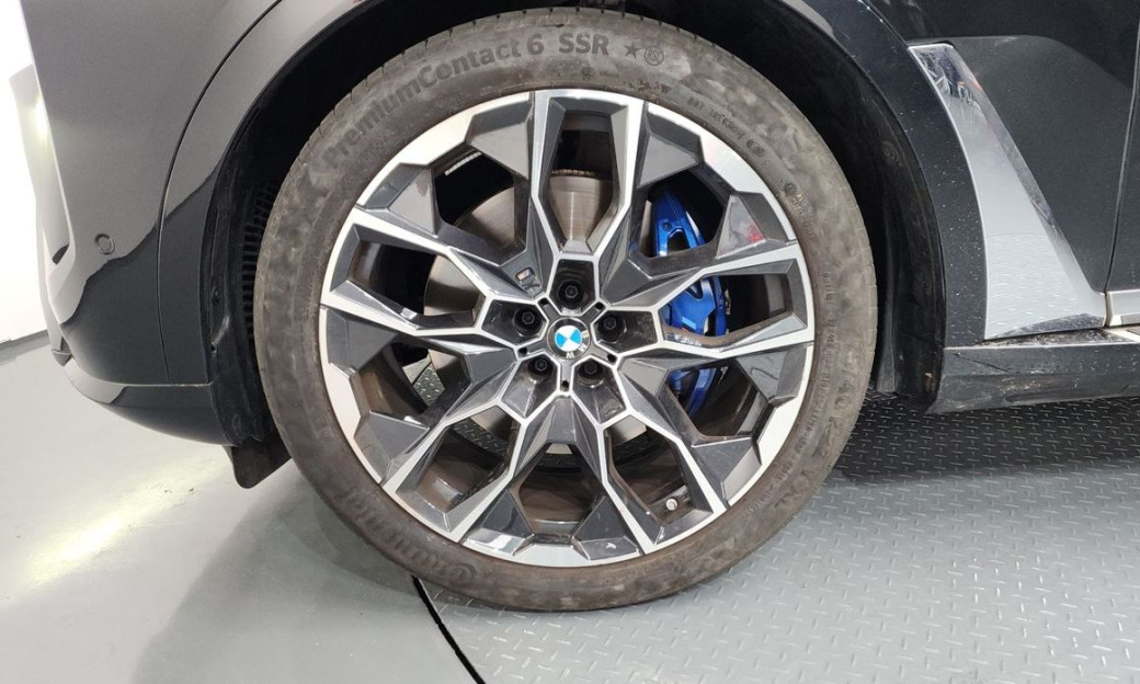 BMW X7 xDrive 40d M Sport 7 STR, 2025