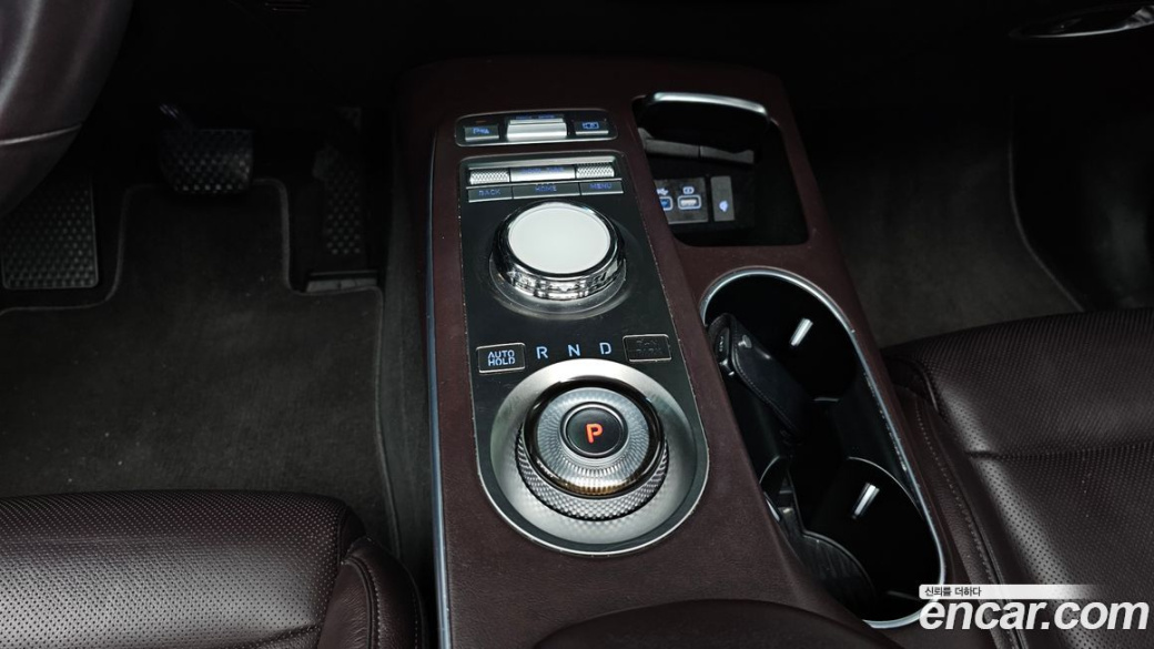 Genesis GV70 2.5T Gasoline 2WD, 2021
