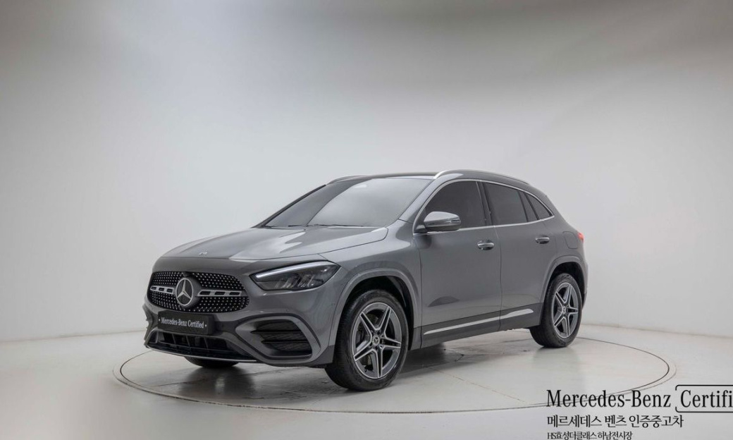 Mercedes-Benz GLA-Class GLA250 4MATIC, 2025