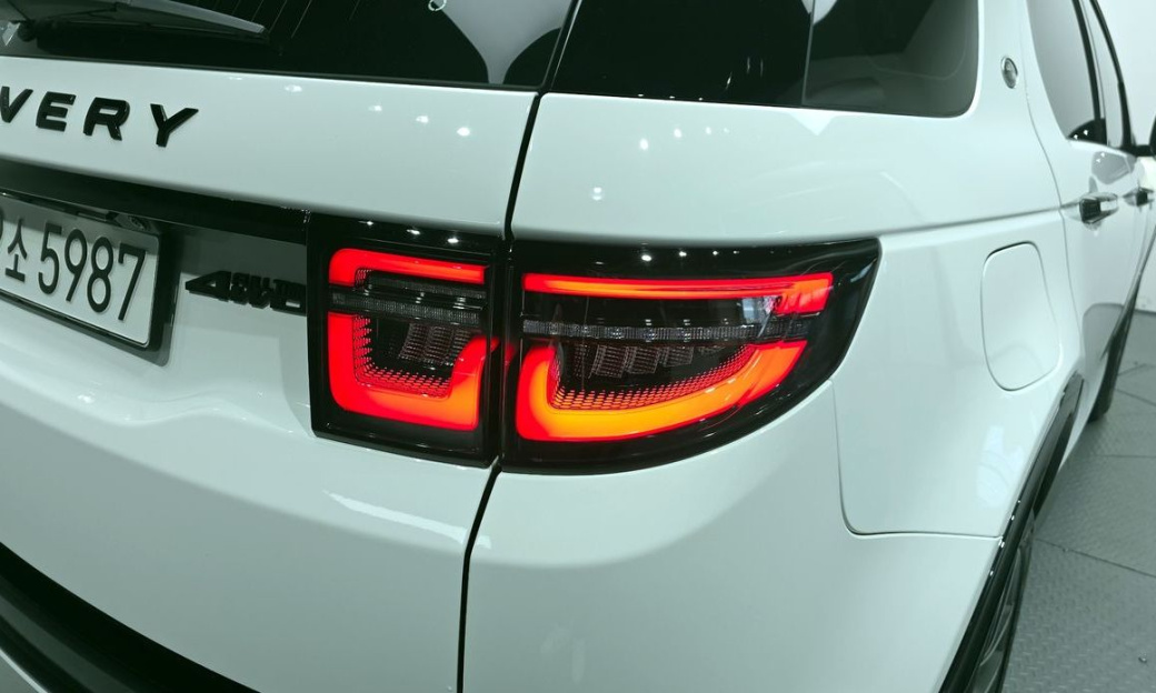 Land Rover Discovery Sport P250 Dynamic SE, 2025