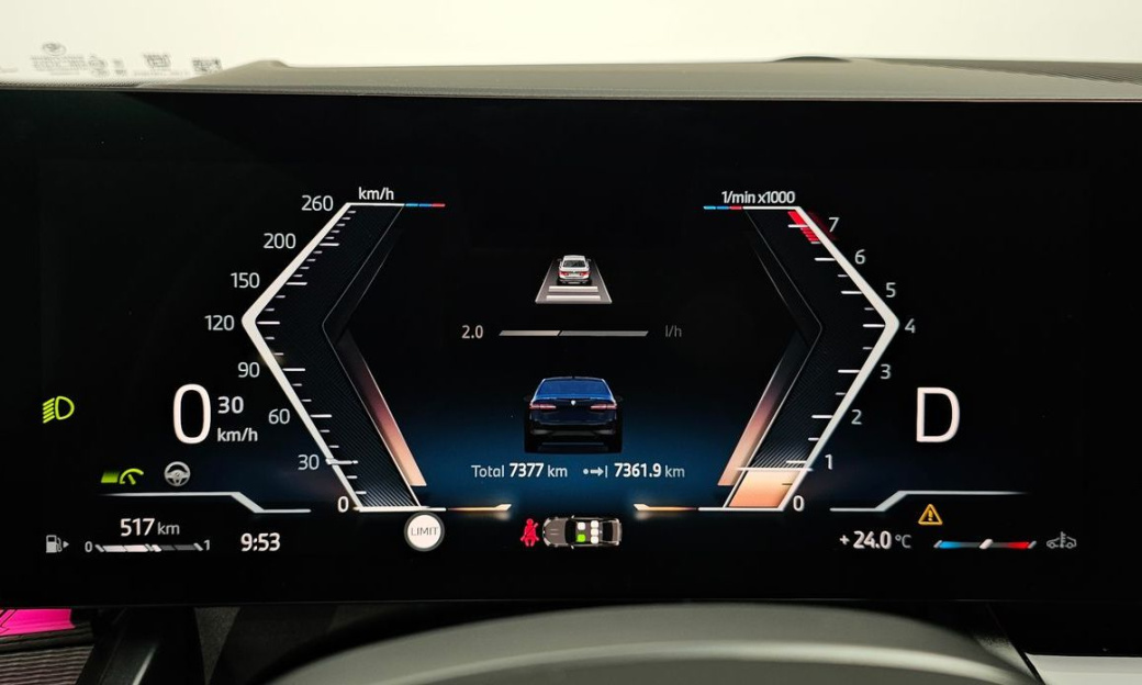 BMW 5-Series 520i M Sport, 2025
