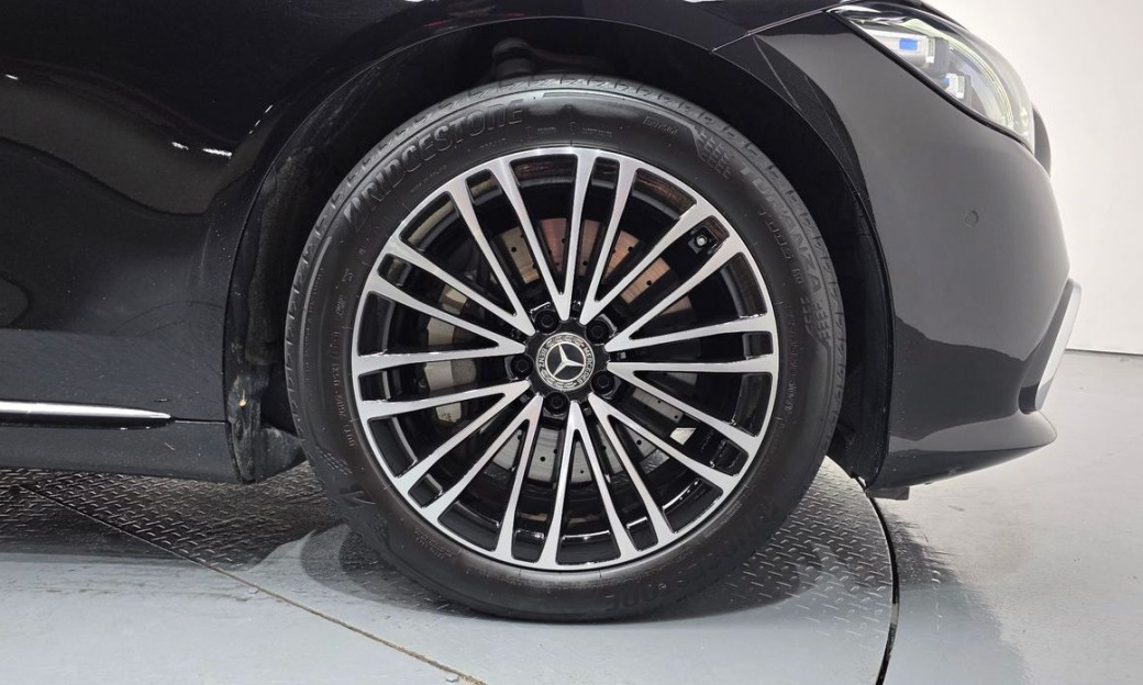 Mercedes-Benz S-Class S450 d 4MATIC, 2024