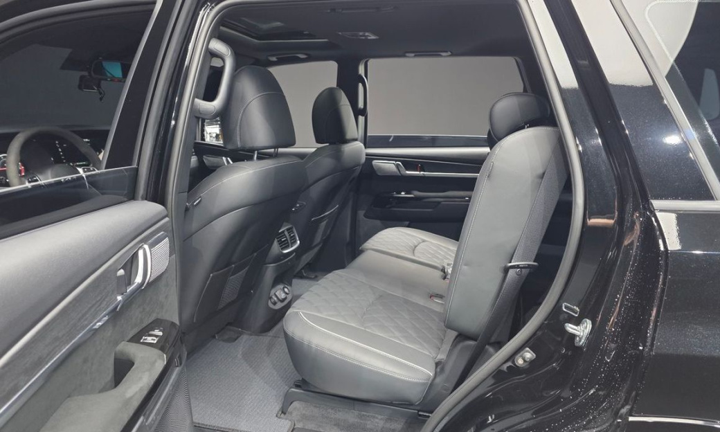 Kia Mohave Diesel 3.0 4WD 5-Seater, 2024