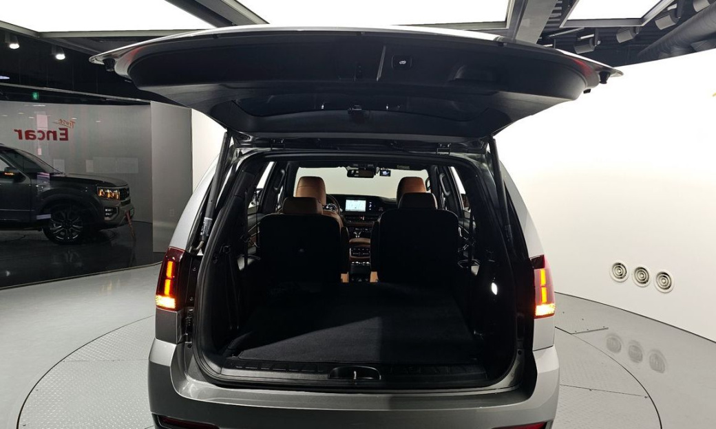 Kia Mohave Diesel 3.0 4WD 6-Seater, 2022
