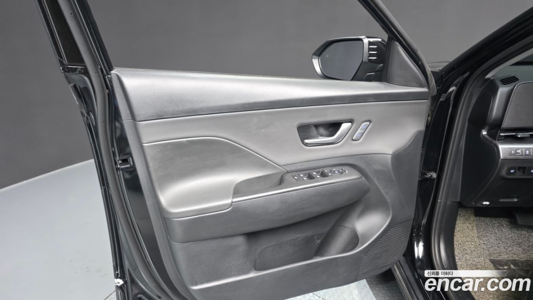 Hyundai Kona Gasoline 2.0 2WD, 2023
