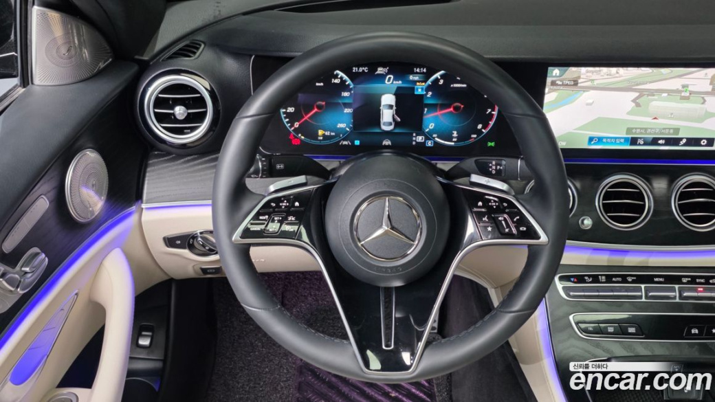 Mercedes-Benz E-Class E250 AMG Line, 2023
