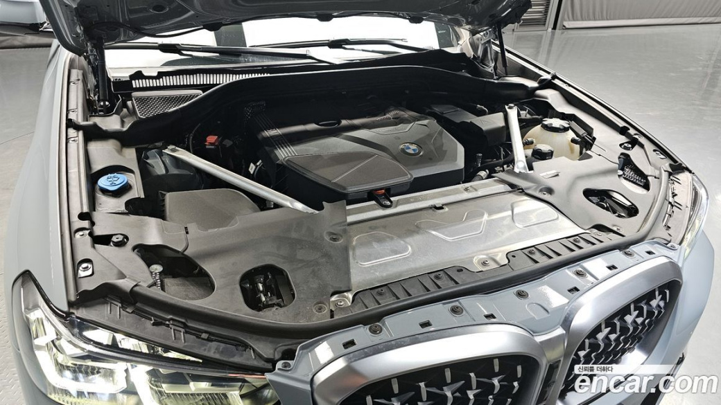 BMW X4 xDrive20i M Sport, 2024