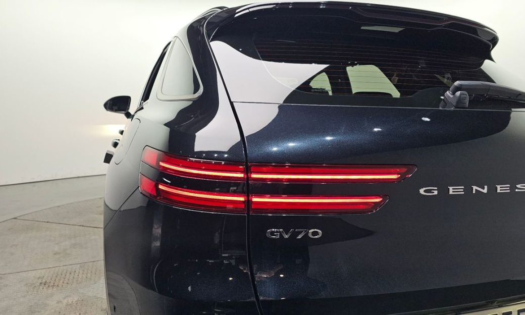 Genesis GV70 2.5T Gasoline AWD, 2023